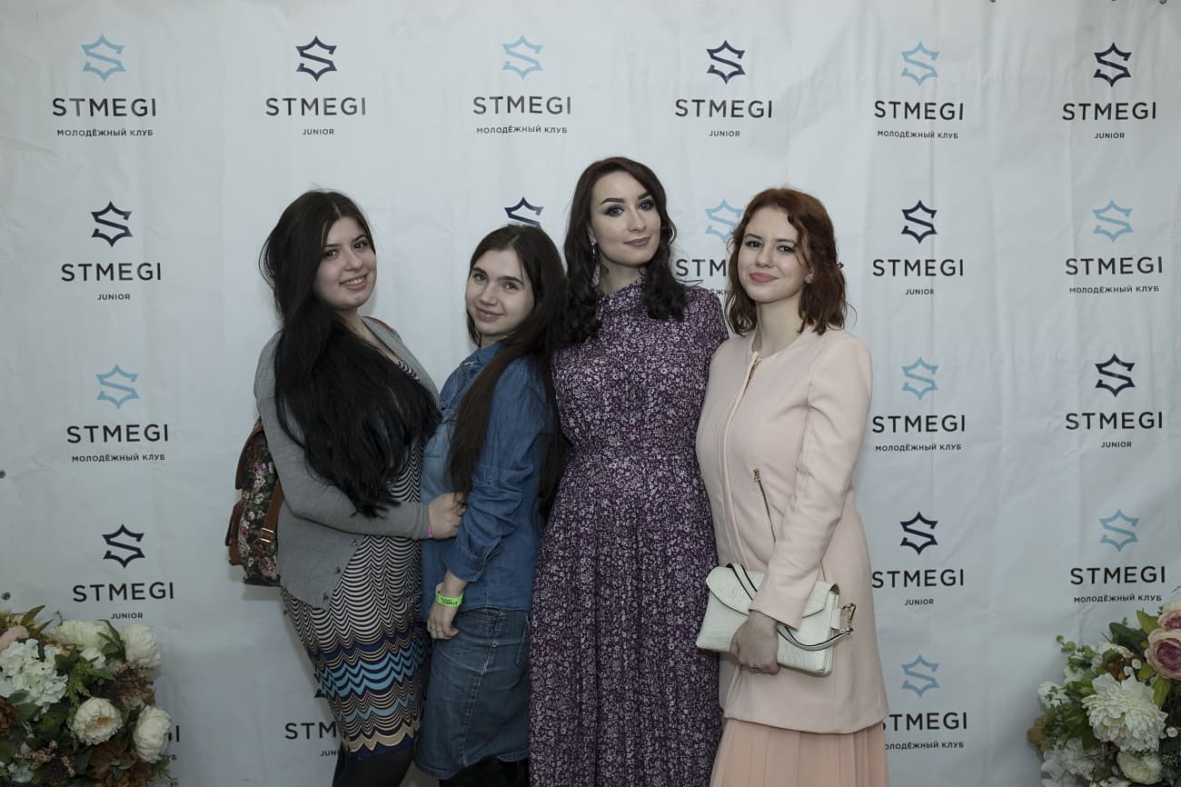 STMEGI Junior зажигает на Хануку