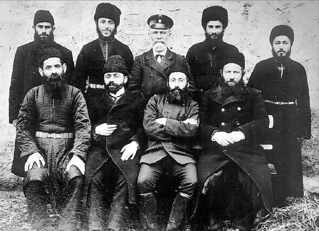 Как участники онлайн-чата «Зугьун дедеи» День учителя отмечали